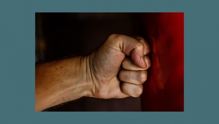 ¿Qué pasa cuándo se le considera a una persona agresiva?